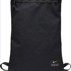 Nike UTILITY GYM SACK/Backpack Black Running Bag